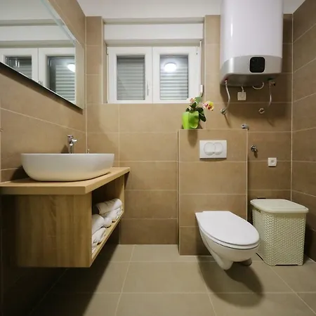 Luxury Golden Dreams